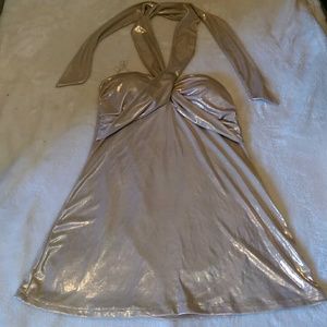 Tie around you neck crop top.